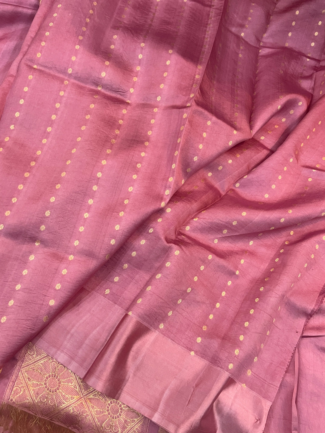 Onion Pure Silk Handloom Banarasi Saree