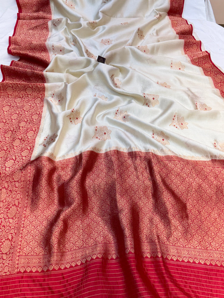 Cream Pure Banarasi Handloom Silk Saree - Aura Benaras