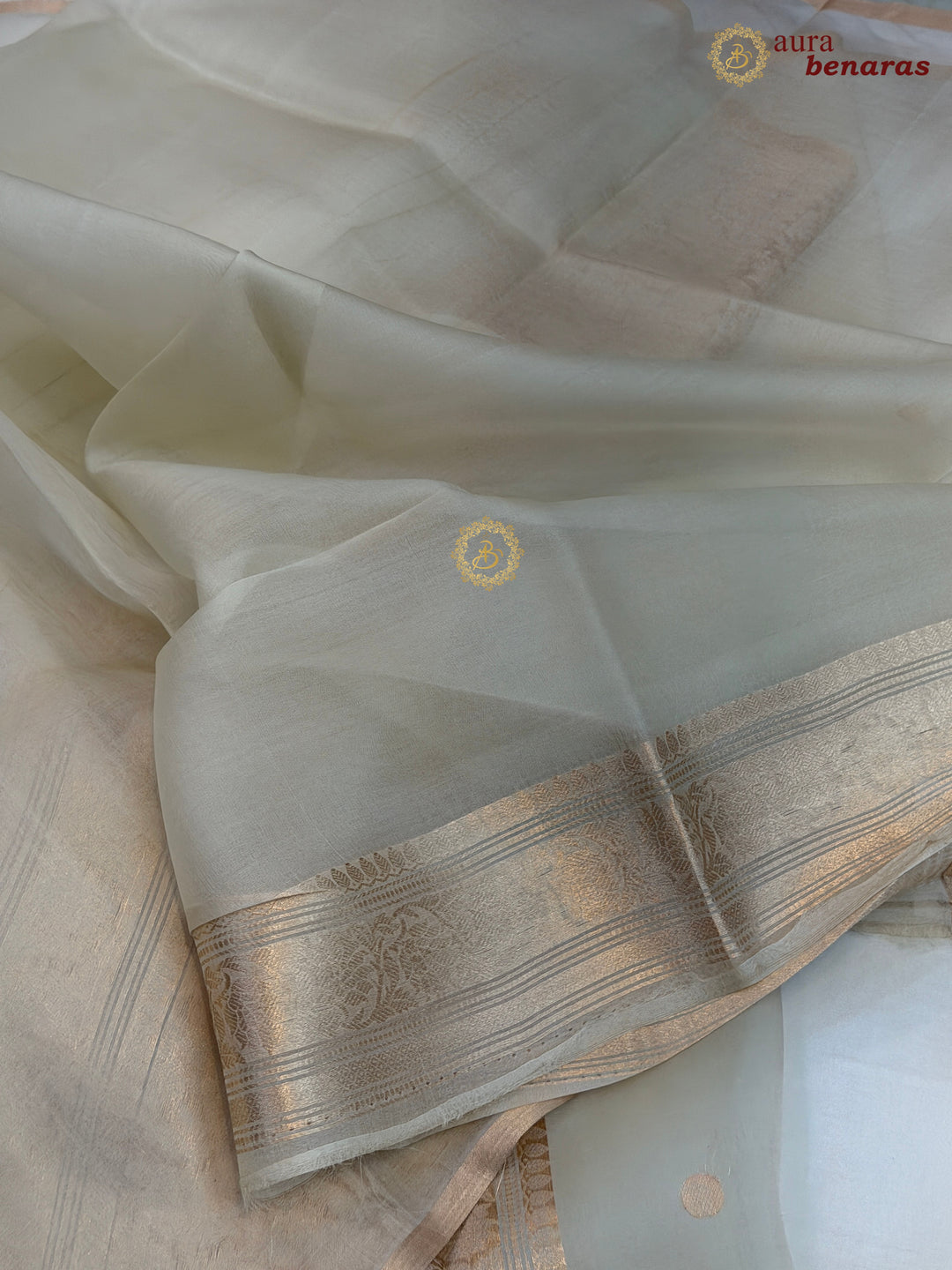 Off White Kora Silk Banarasi Saree – Kadhwa Butis in Zari