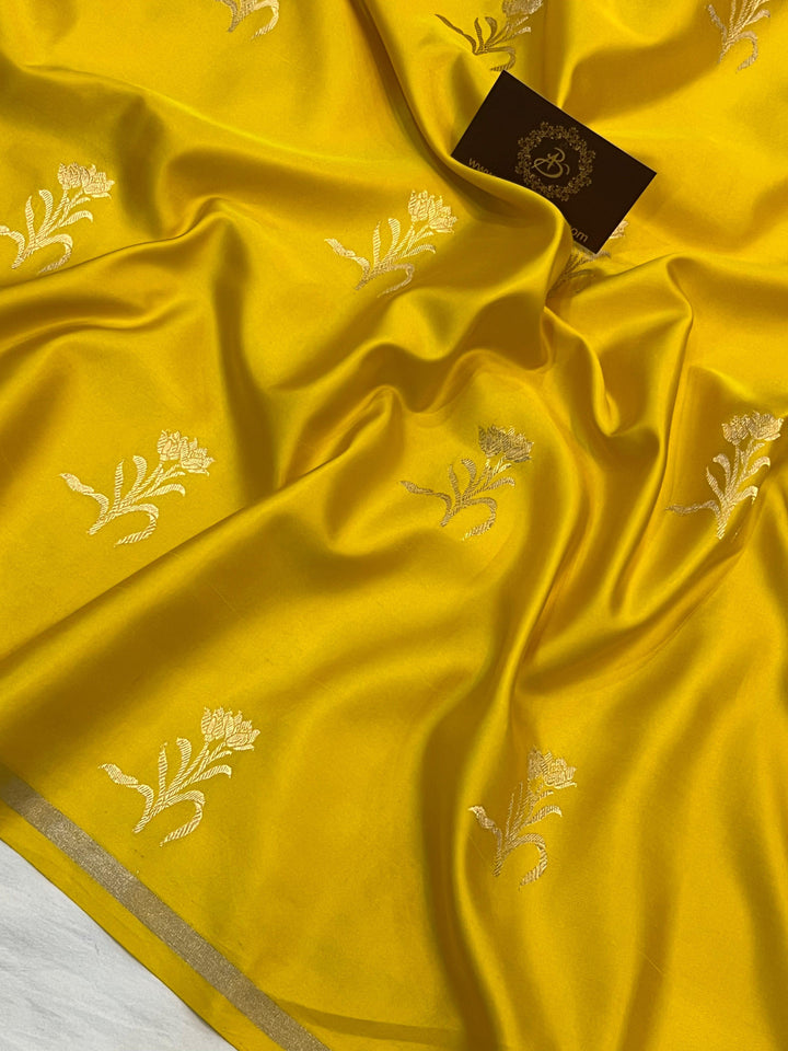 Pure Banarasi Handloom Mashru Silk Saree | Kadhwa Weave | Aura Benaras