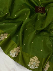 Mehendi Green Pure Banarasi Handloom Silk Saree - Aura Benaras