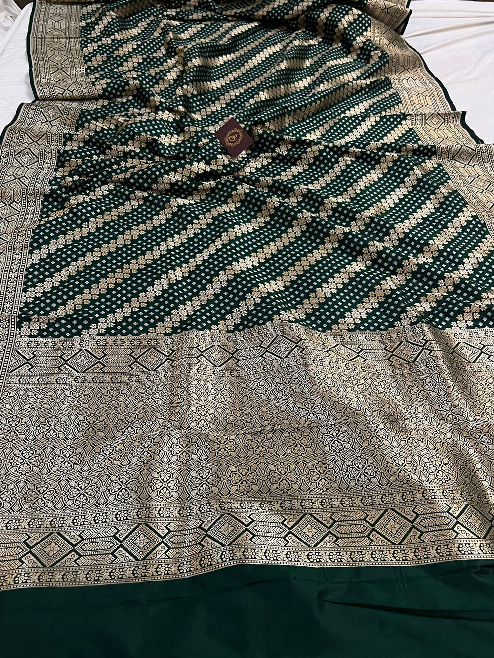 Bottle Green Pure Banarasi Handloom Katan Silk Saree - Aura Benaras