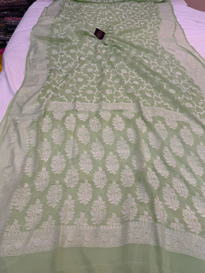 Pistal Green Pure Banarasi Khaddi Chiffon Saree