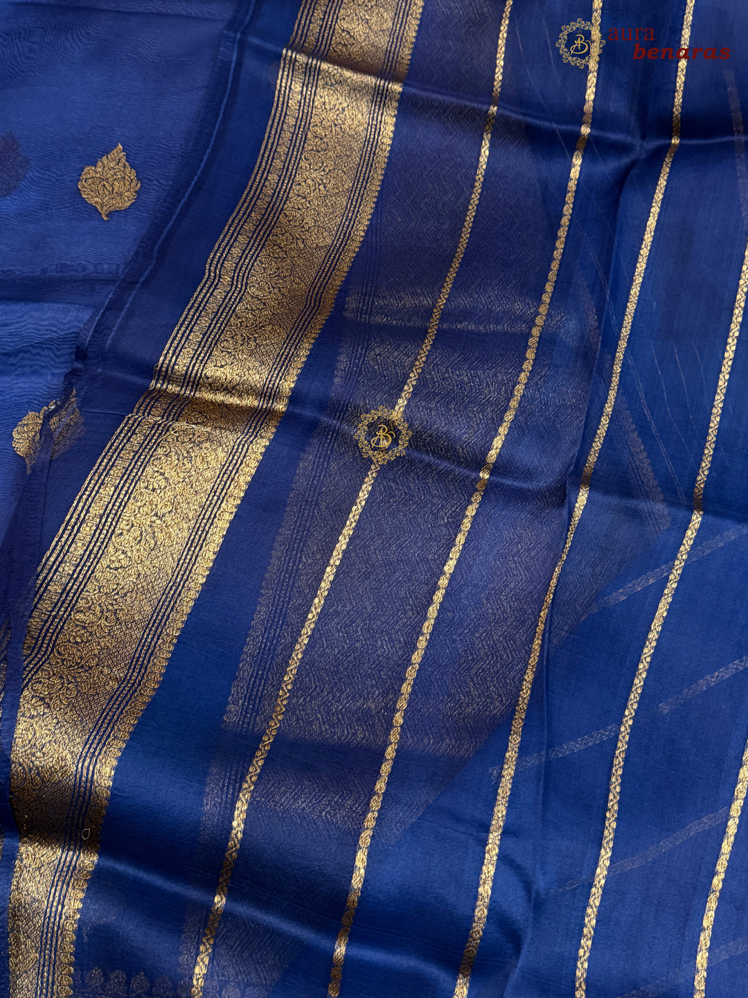 Navy Blue Banarasi Handloom Kora Silk Saree - Aura Benaras