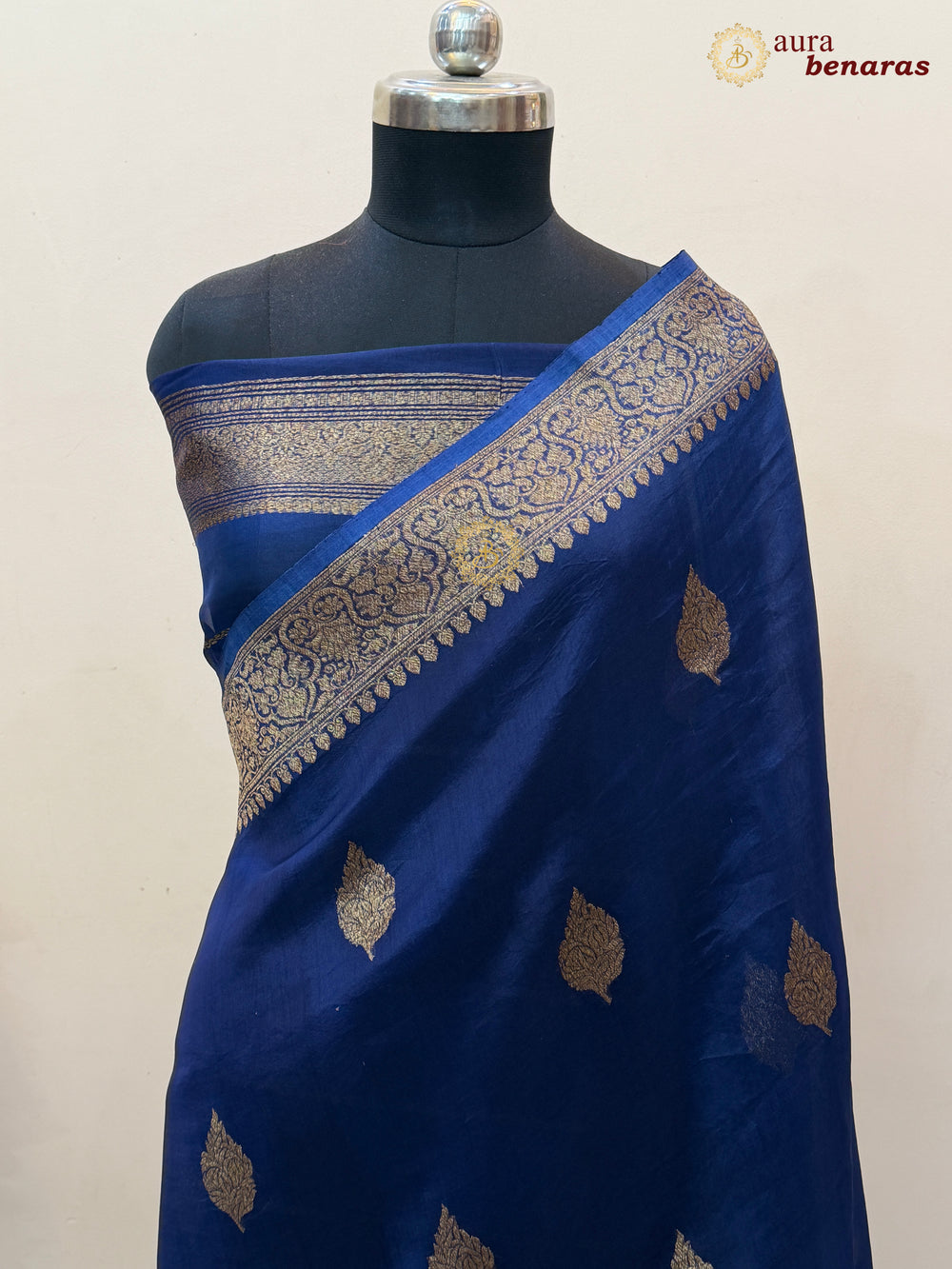 Navy Blue Banarasi Handloom Kora Silk Saree - Aura Benaras