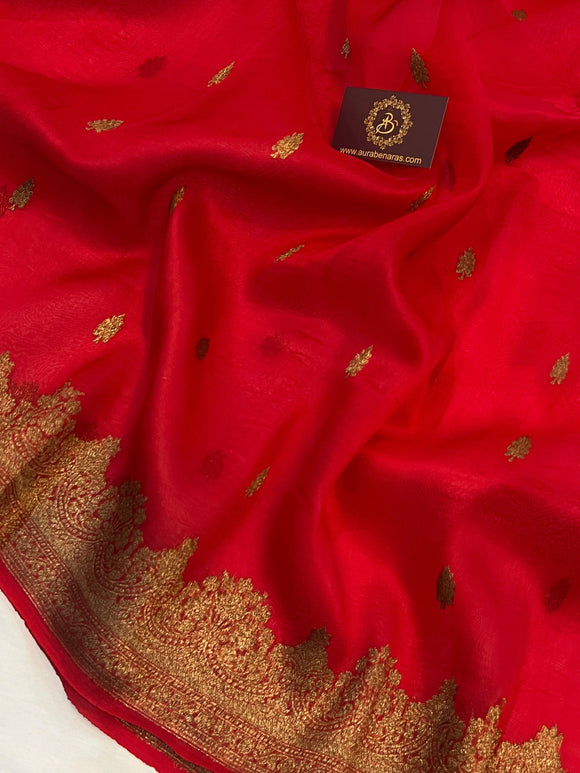 Red Banarasi Handloom Kora Silk Saree - Aura Benaras