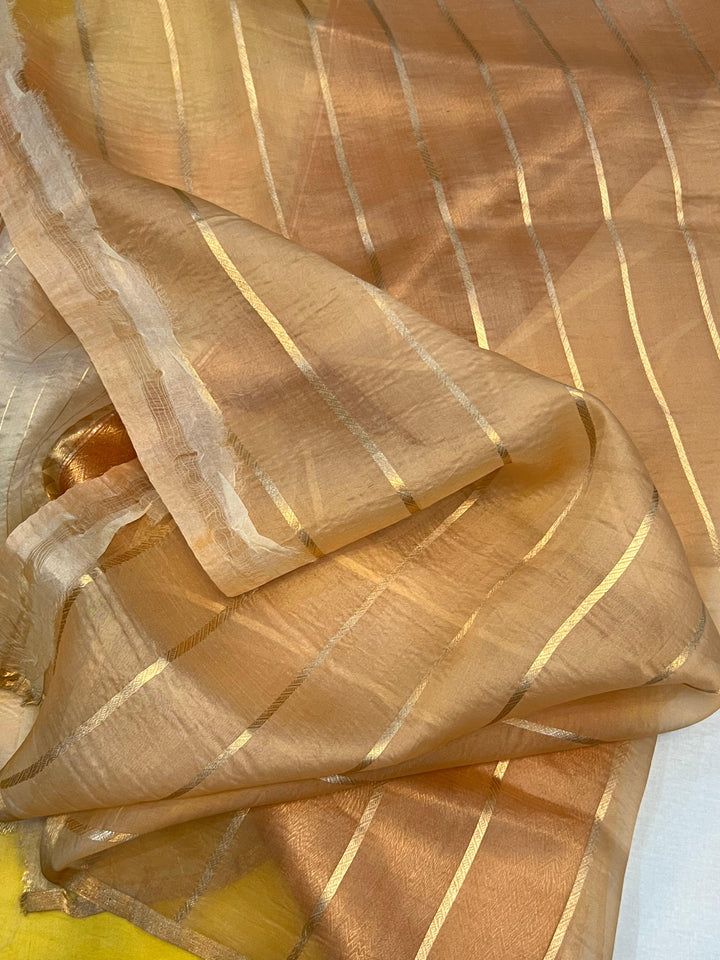 Cream-Peach Banarasi Handloom Kora Silk Saree - Aura Benaras