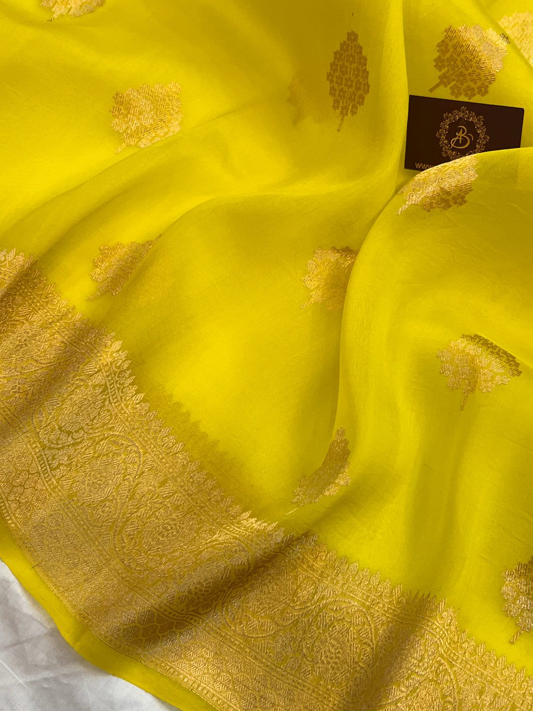 Lemon Yellow Banarasi Handloom Kora Silk Saree