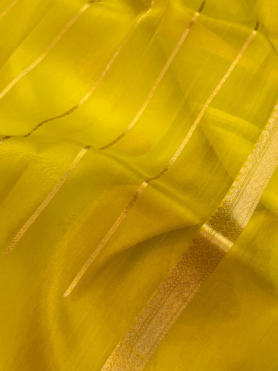 Lemon Yellow Banarasi Handloom Kora Silk Saree