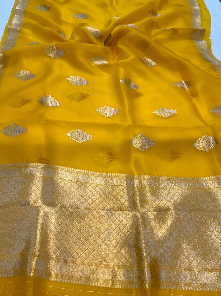 Yellow Pure Banarasi Handloom Silk Saree - Aura Benaras