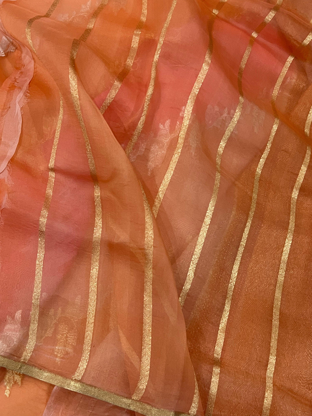 Peachish Pink Banarasi Handloom Kora Silk Saree - Aura Benaras