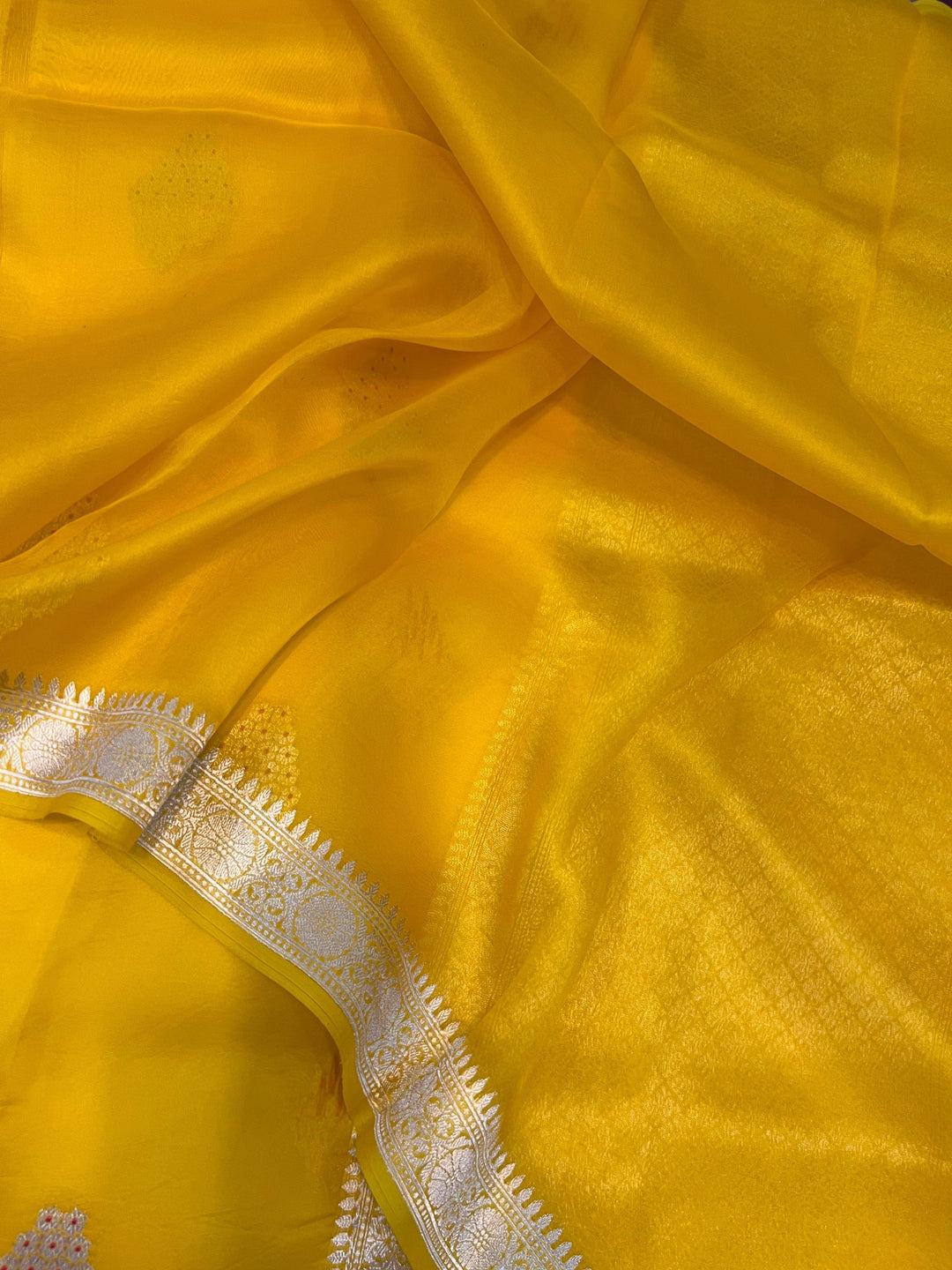 Yellow Pure Banarasi Handloom Silk Saree - Aura Benaras
