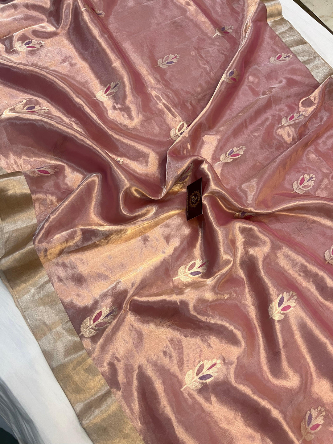 Buy Pure Banarasi Handloom Tissue Silk Saree | Aura Benaras