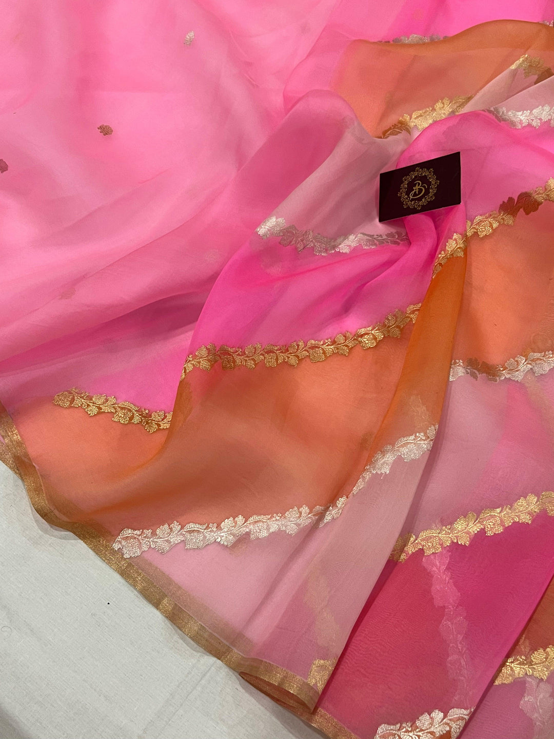 Baby Pink Banarasi Handloom Kora Silk Saree - Aura Benaras