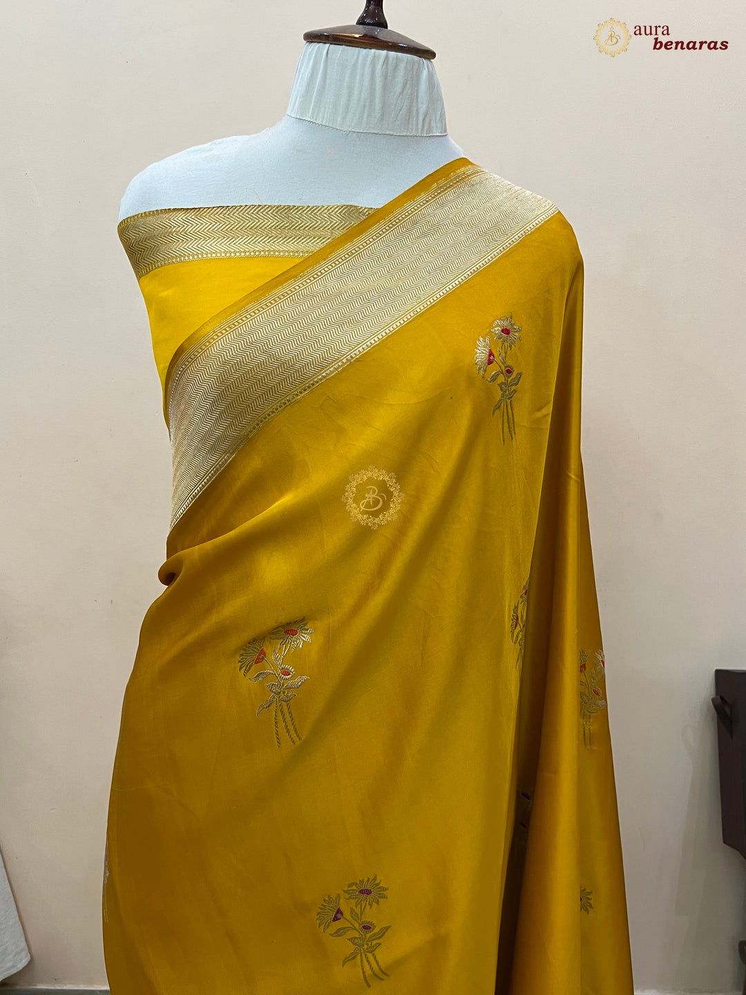  Yellow Pure Mashru Silk Banarasi Saree with Kadhwa Meenakari Butas