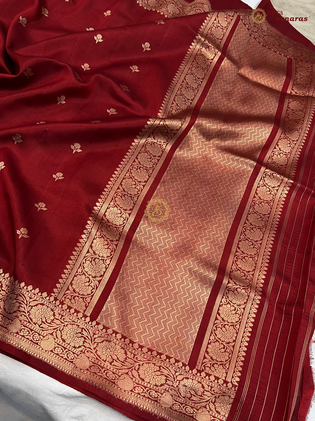 Buy Maroon Pure Banarasi Handloom Silk Saree Aura Benaras