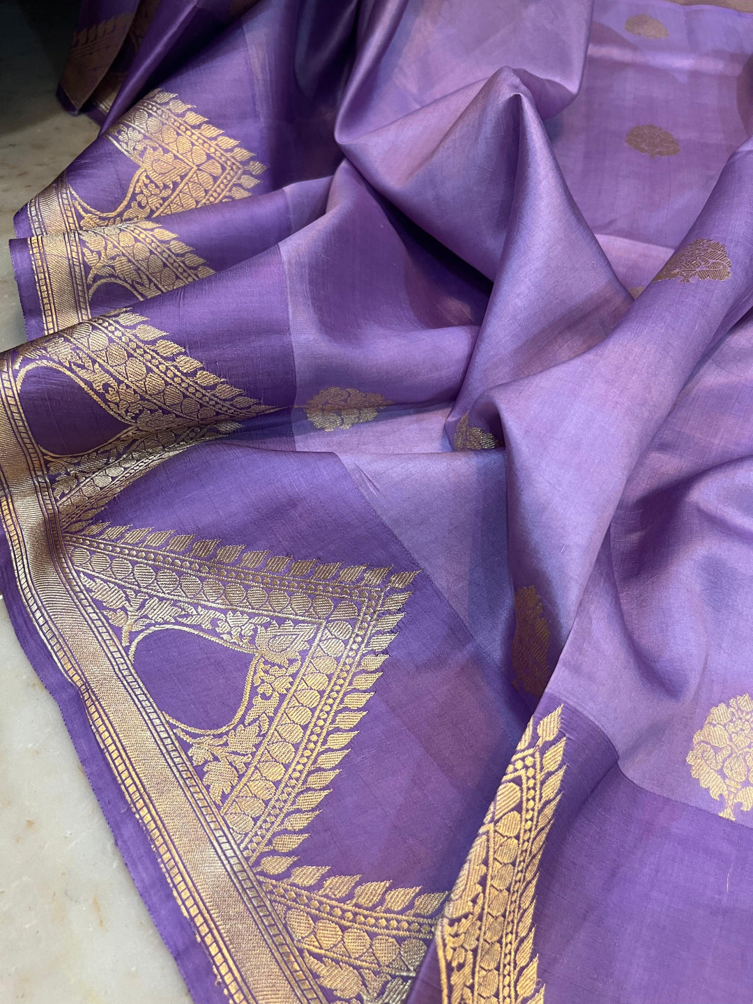 Lavender Pure Banarasi Handloom Silk Saree - Aura Benaras