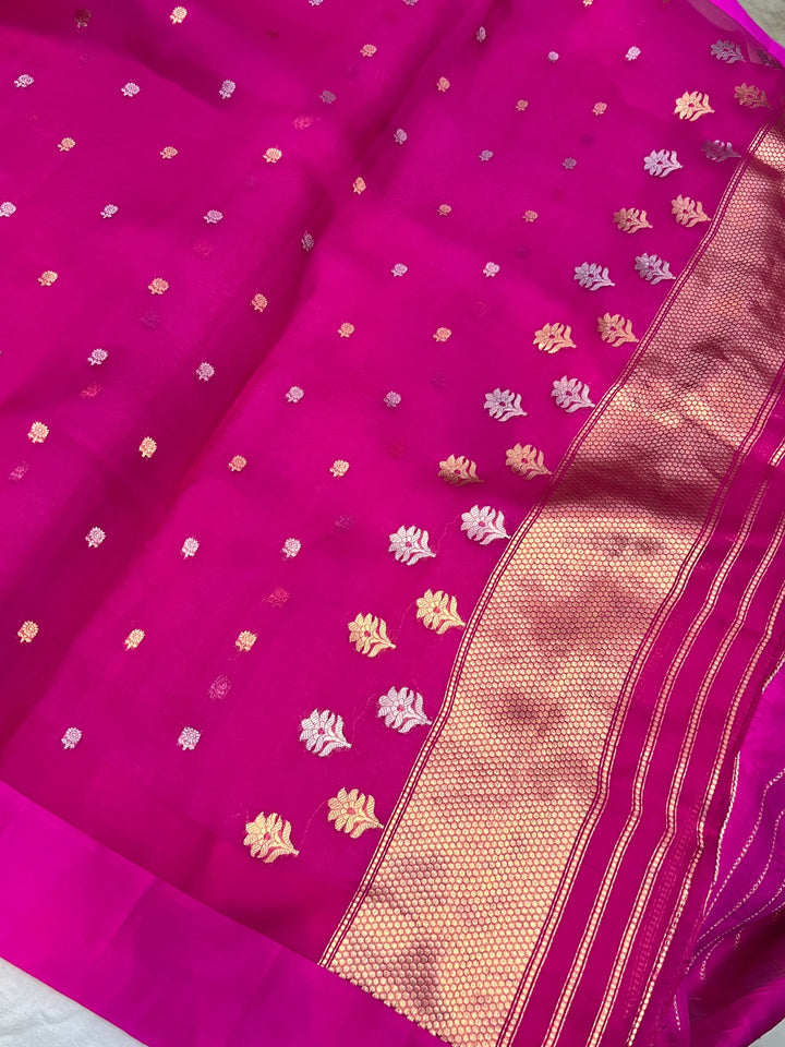Rani Pure Kora Silk Handloom Banarasi Saree with Kadhwa Buti & Mashru Border