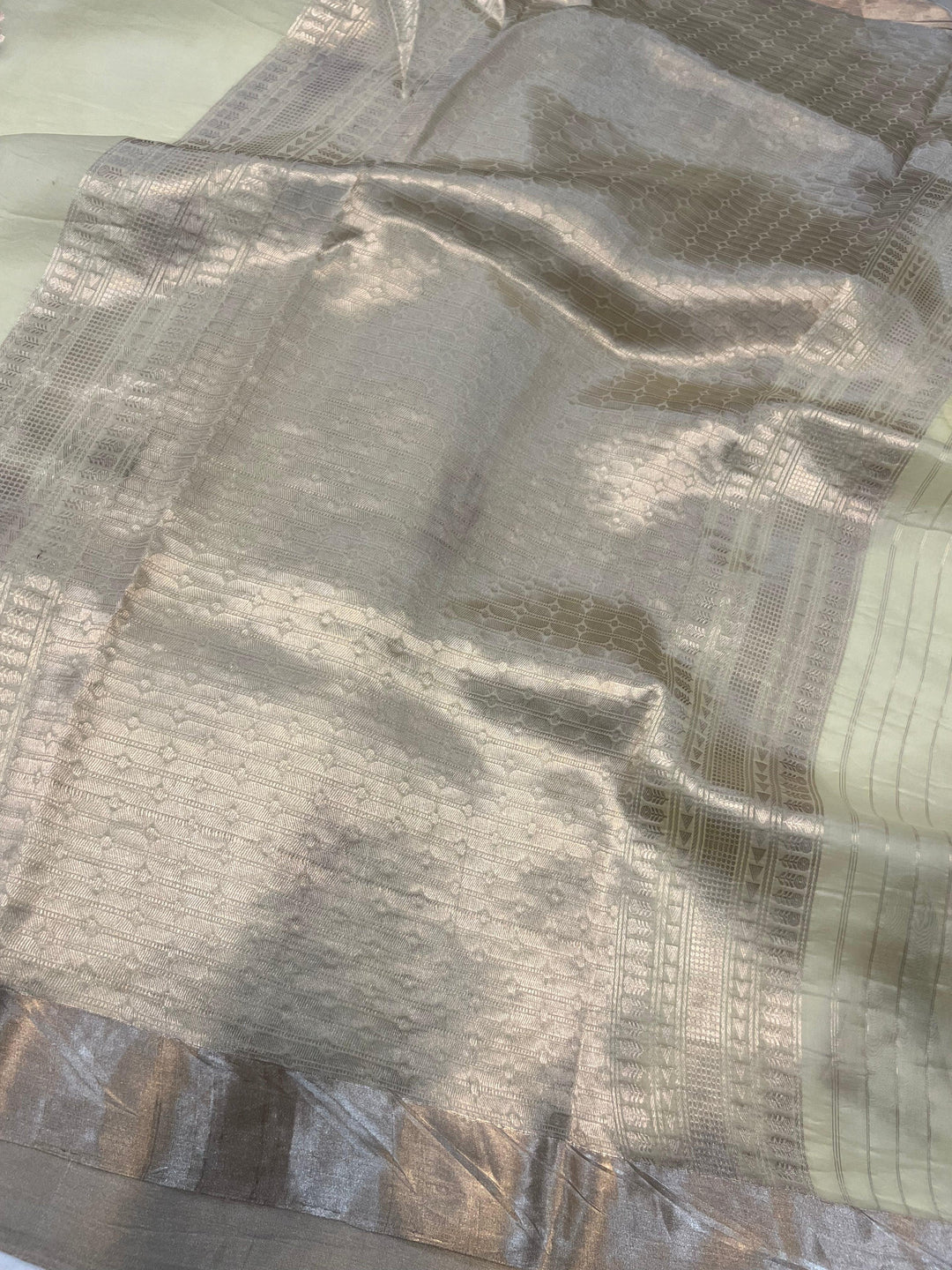 Pani Yellow Pure Banarasi Handloom Silk Saree - Aura Benaras