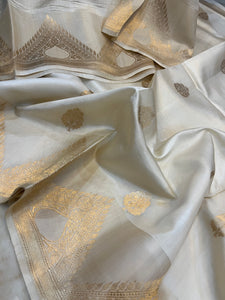 Cream Pure Banarasi Handloom Silk Saree - Aura Benaras