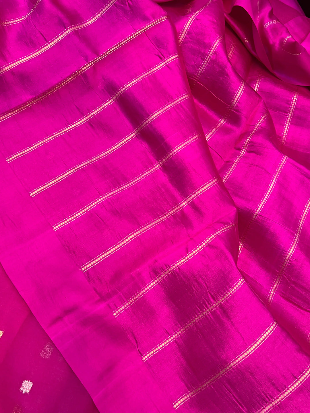 Rani Pure Kora Silk Handloom Banarasi Saree with Kadhwa Buti & Mashru Border