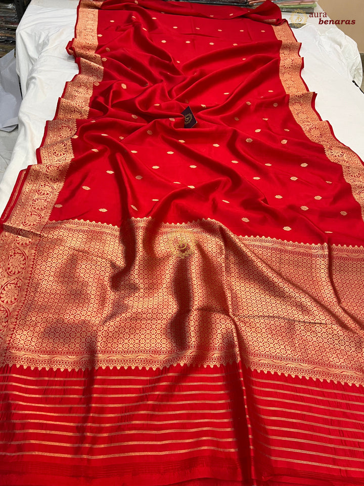 Buy Red Pure Banarasi Handloom Silk Saree Aura Benaras