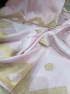 Pale Pink Pure Banarasi Handloom Silk Saree - Aura Benaras