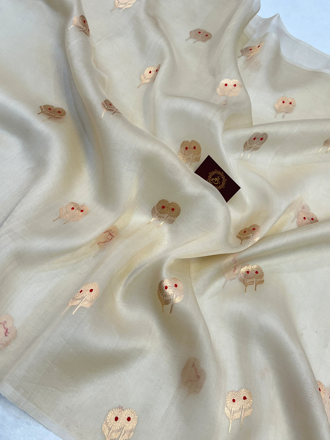 Off White Pure Kora Silk Handloom Banarasi Saree