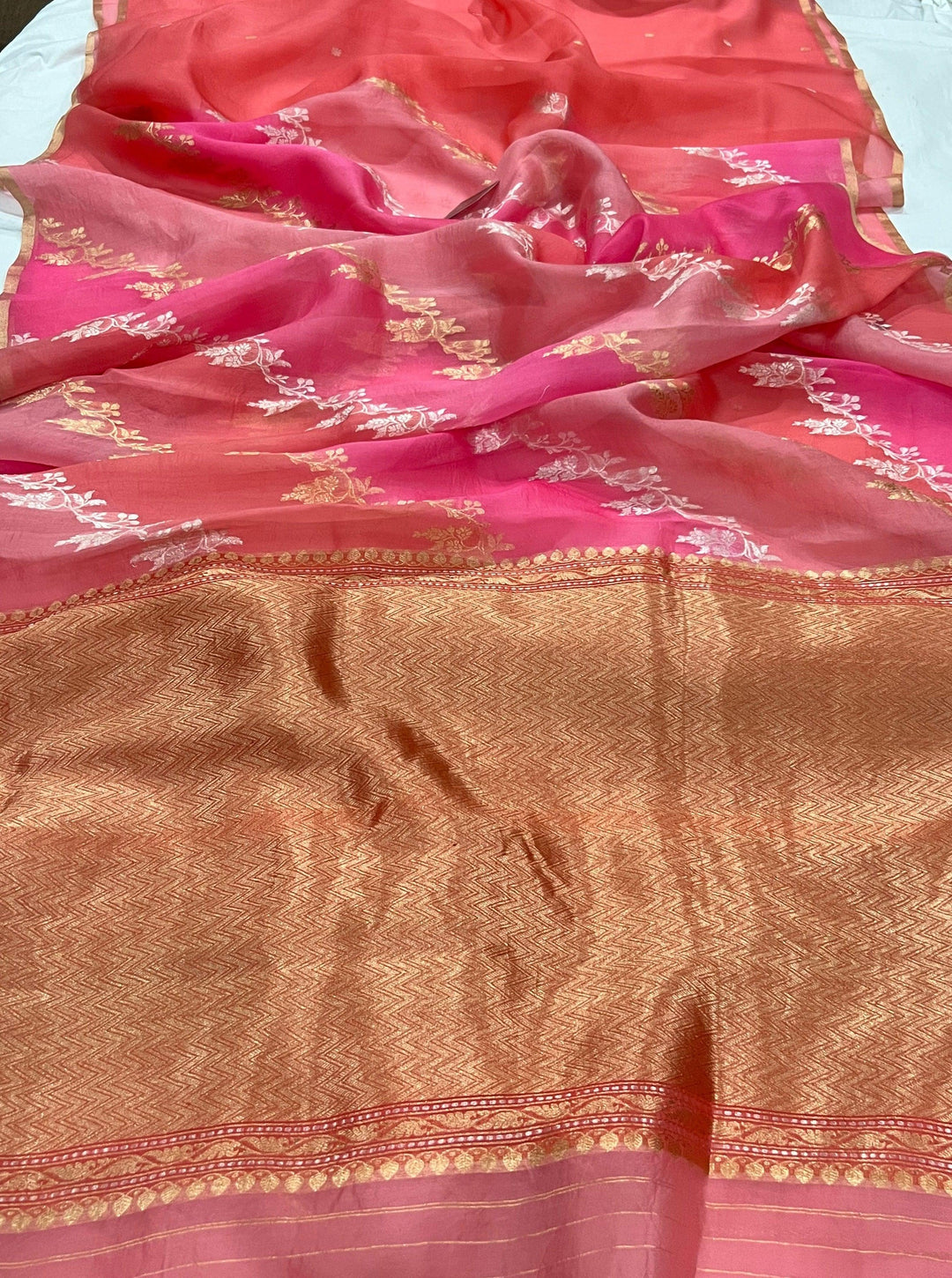Strawberry Pink Banarasi Handloom Kora Silk Saree - Aura Benaras