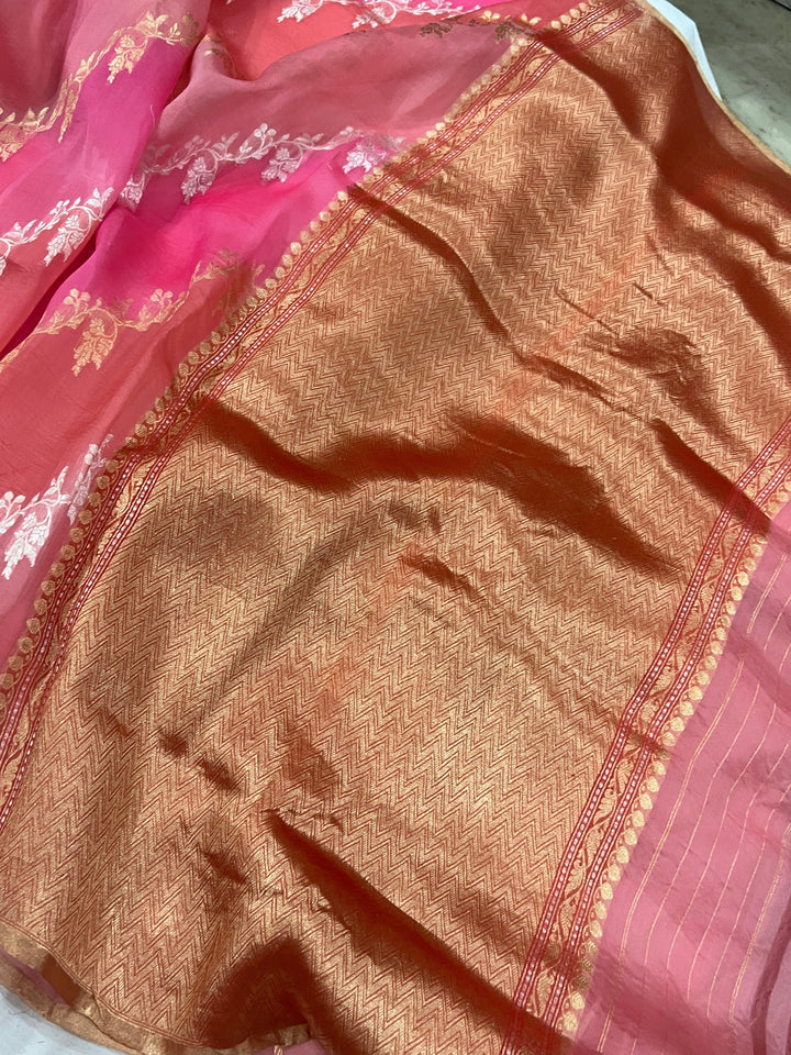 Strawberry Pink Banarasi Handloom Kora Silk Saree - Aura Benaras