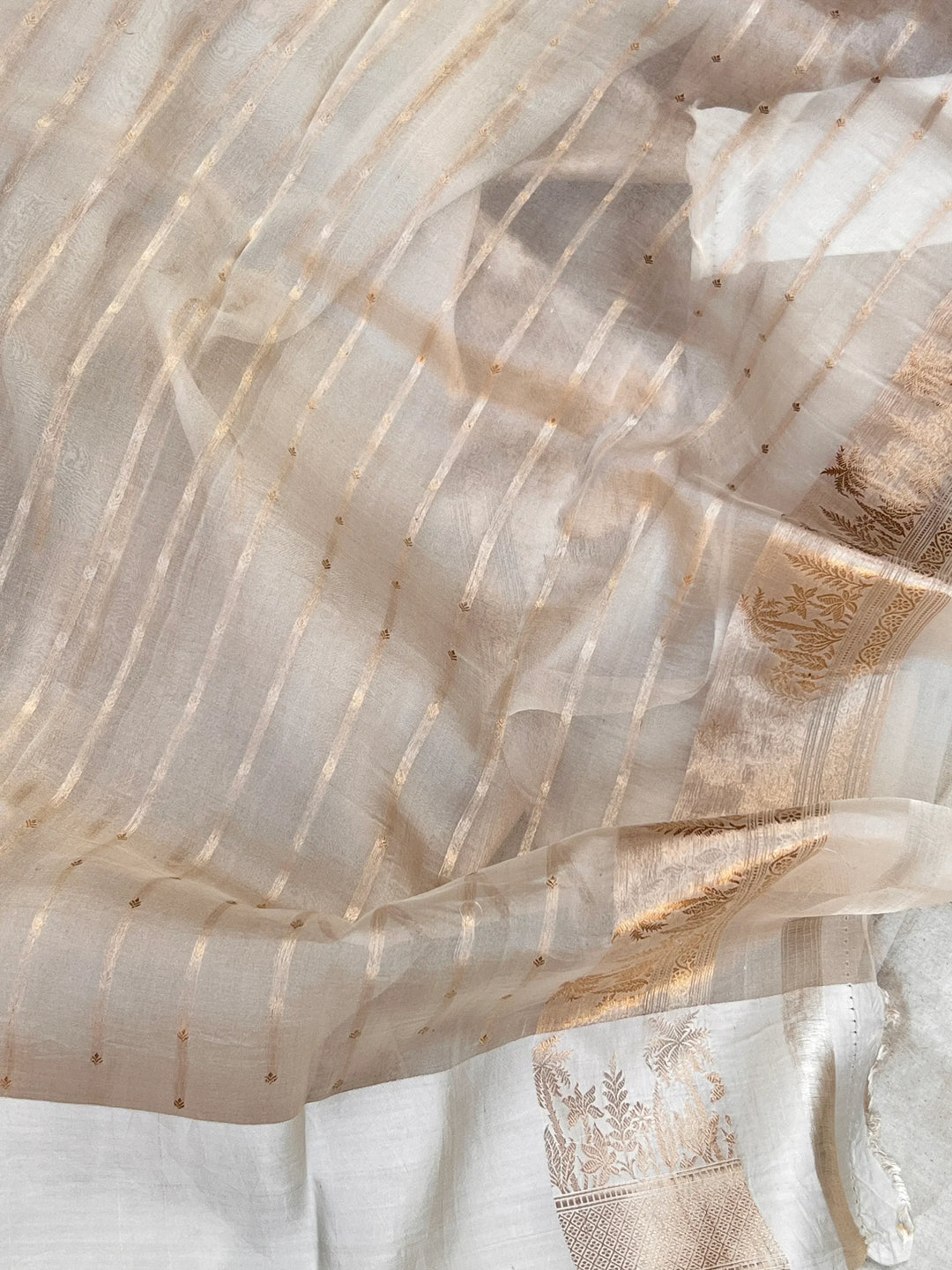 Cream Pure Kora Silk Handloom Banarasi Saree
