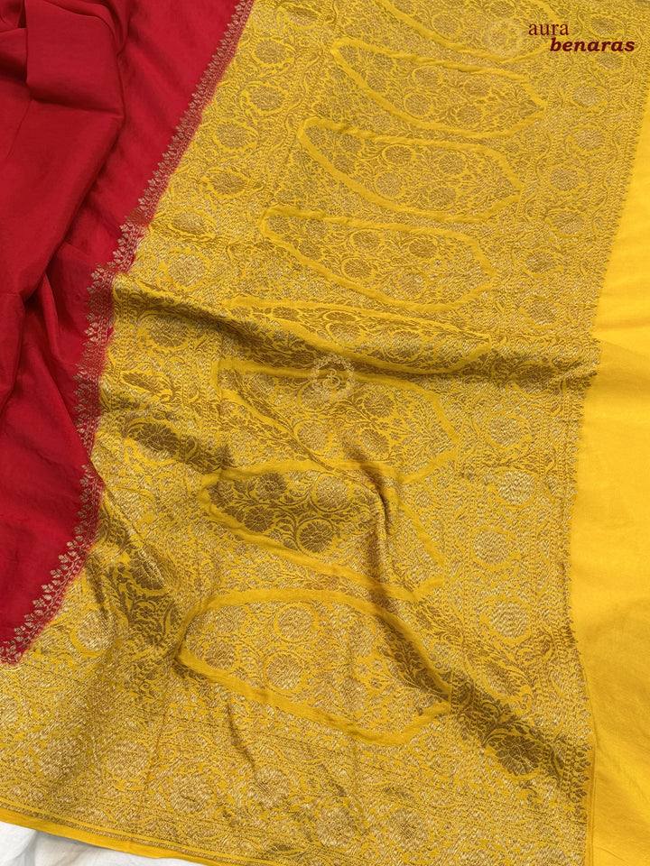 Red Pure Crepe Silk Banarasi Saree with Antique Zari Jaal Work