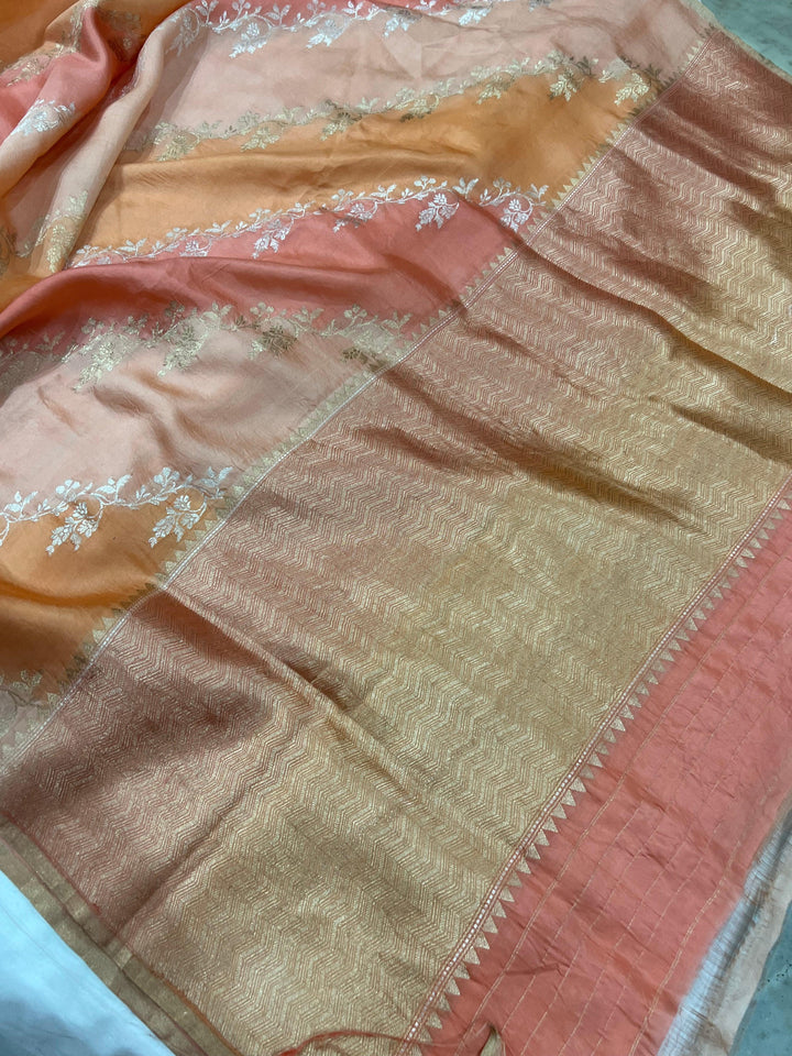 Peach Pure Banarasi Handloom Silk Saree - Aura Benaras