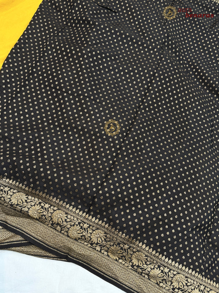 Yellow Pure Crepe Silk Banarasi Saree with Antique Zari Jaal Work