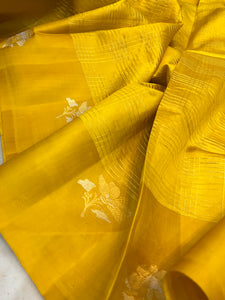 Yellow Pure Banarasi Handloom Silk Saree