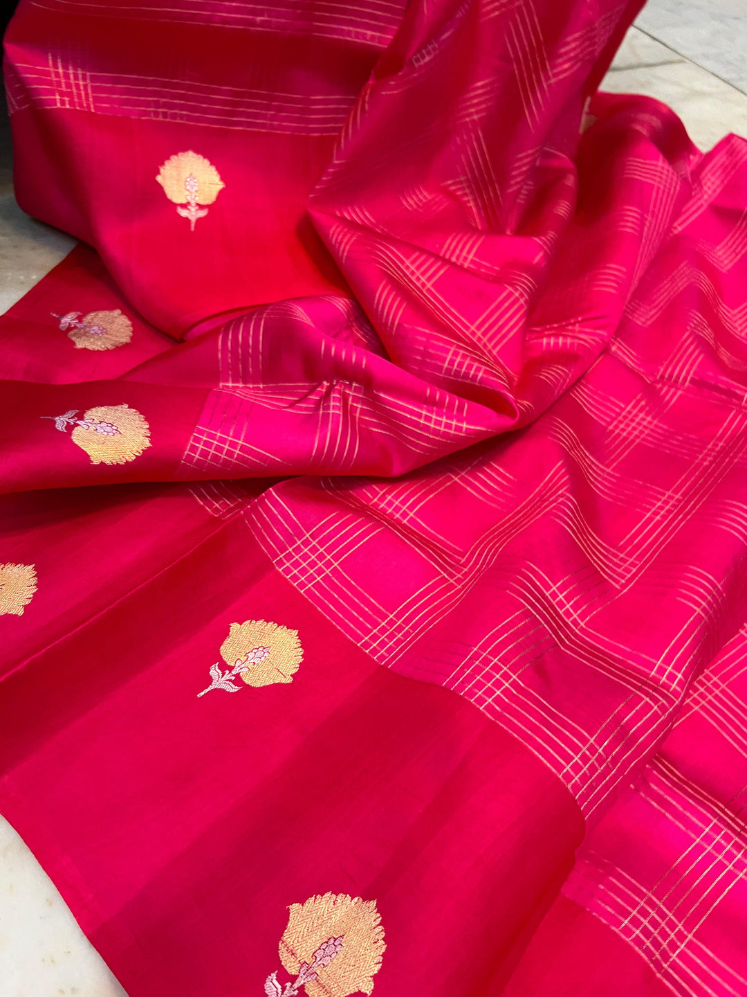 Rani Pink Pure Banarasi Handloom Silk Saree - Aura Benaras