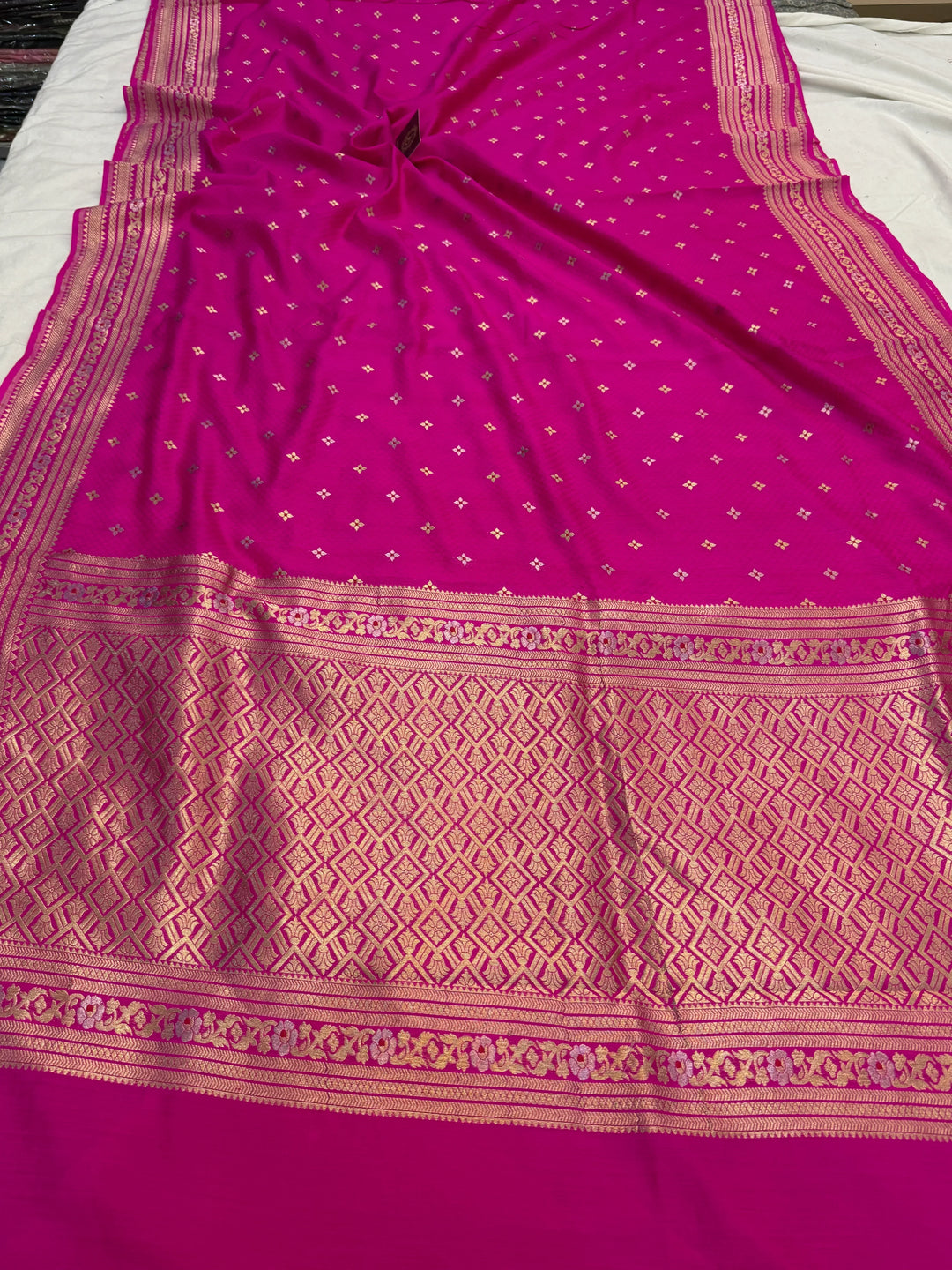 Rani Pink Pure Chiniya Silk Handloom Banarasi Saree
