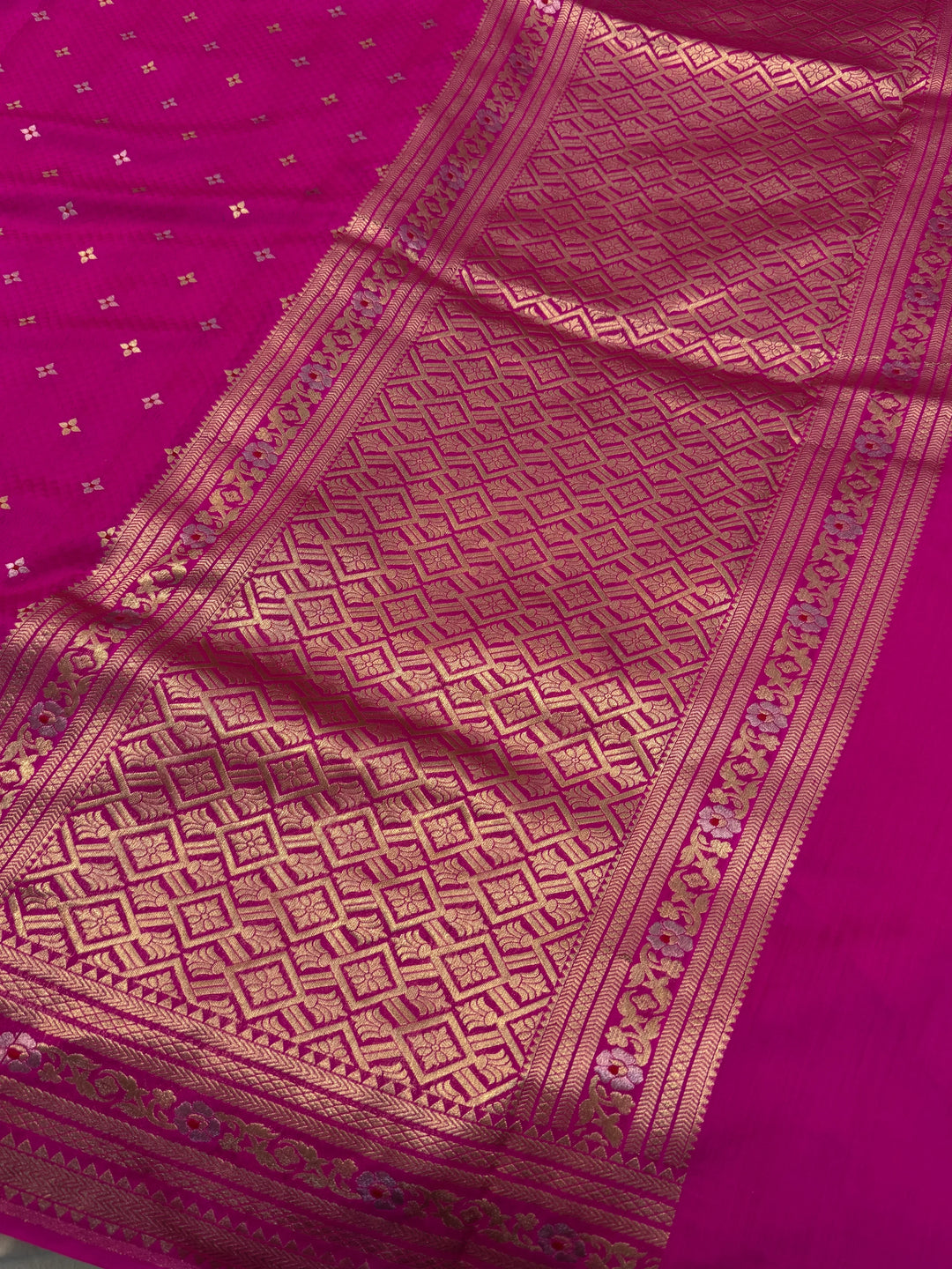 Rani Pink Pure Chiniya Silk Handloom Banarasi Saree