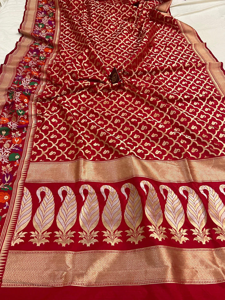Red Pure Banarasi Handloom Katan Silk Saree - Aura Benaras