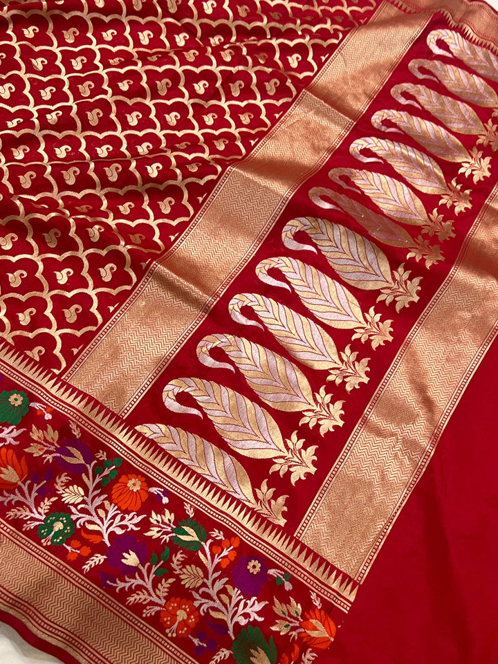 Red Pure Banarasi Handloom Katan Silk Saree - Aura Benaras
