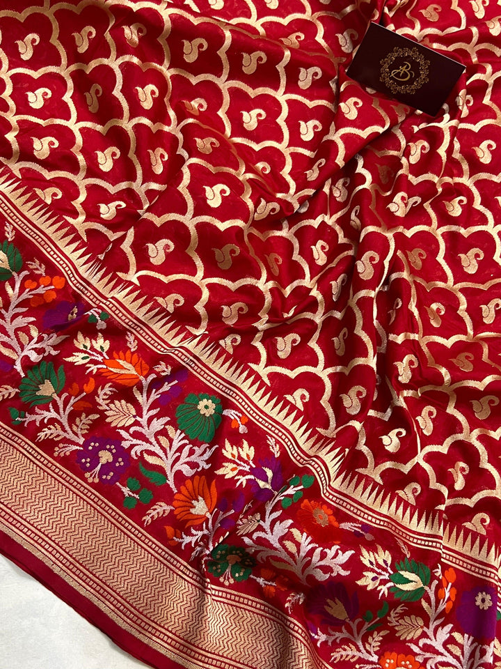 Red Pure Banarasi Handloom Katan Silk Saree - Aura Benaras