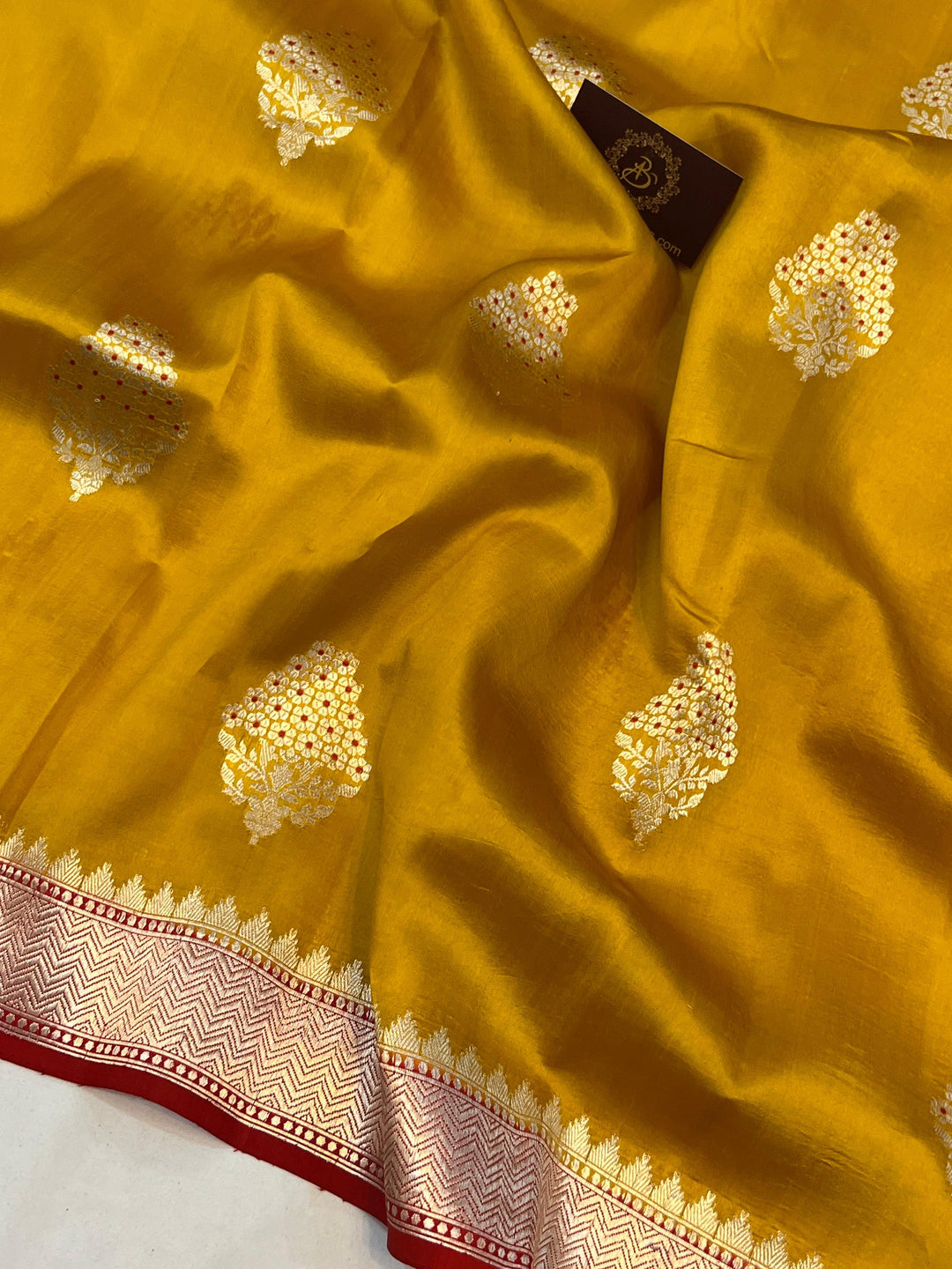 Mustard Yellow Pure Banarasi Handloom Silk Saree - Aura Benaras
