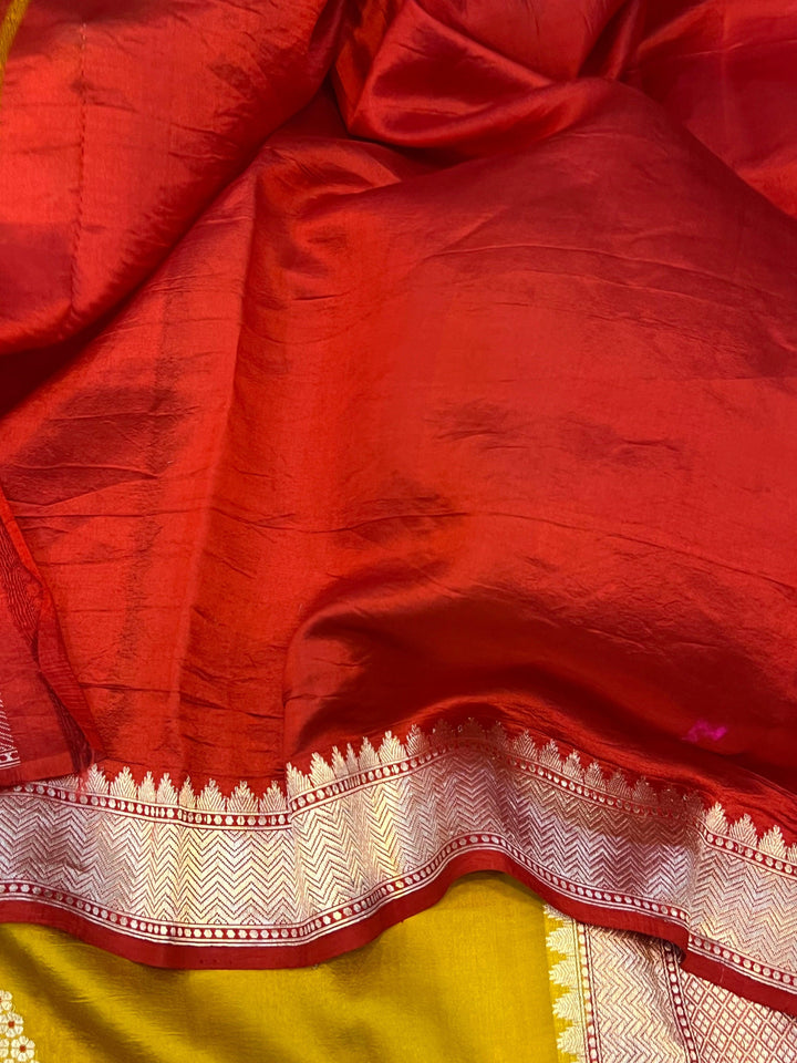 Mustard Yellow Pure Banarasi Handloom Silk Saree - Aura Benaras