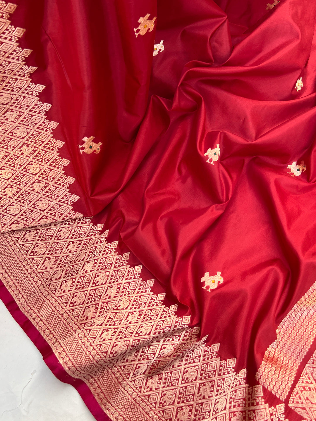 Maroon Pure Katan Silk Handloom Banarasi Saree