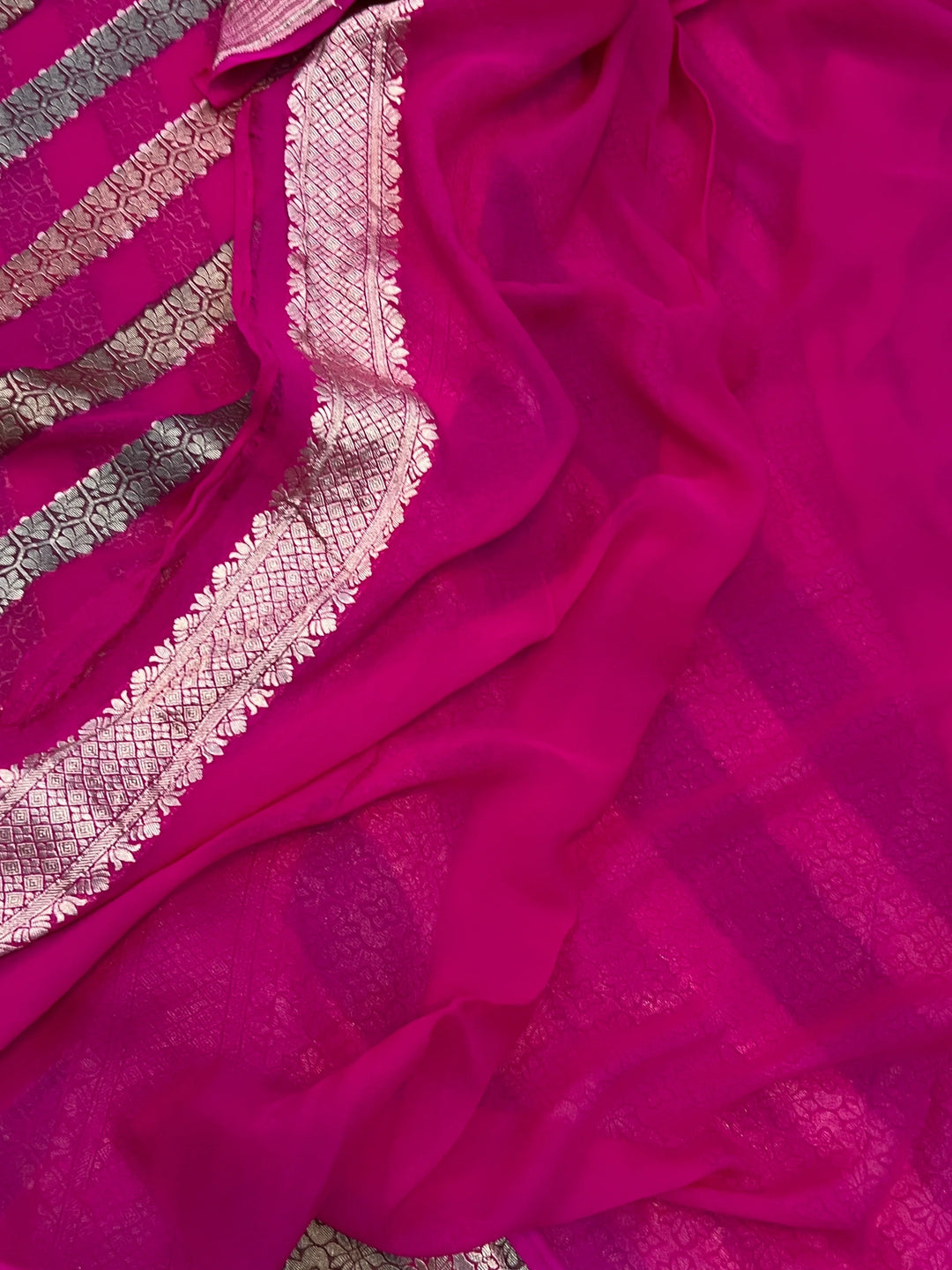 Rani Rangkaat Banarasi Khaddi Georgette Saree