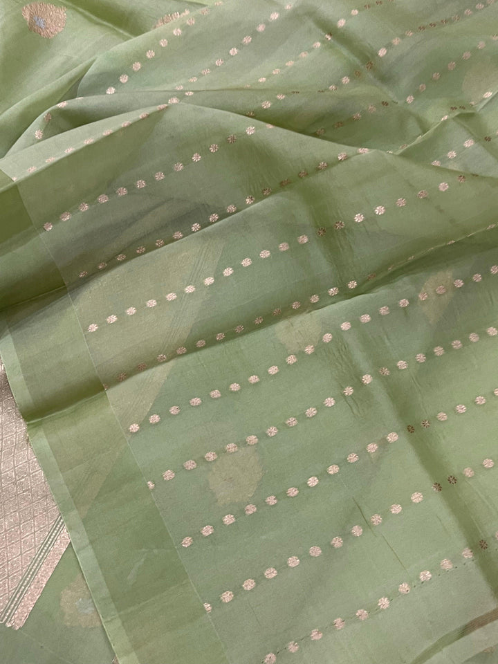 Pista Green Banarasi Handloom Kora Silk Saree - Aura Benaras