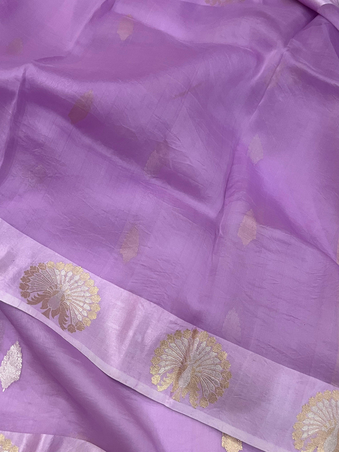Lavender Banarasi Handloom Kora Silk Saree - Aura Benaras