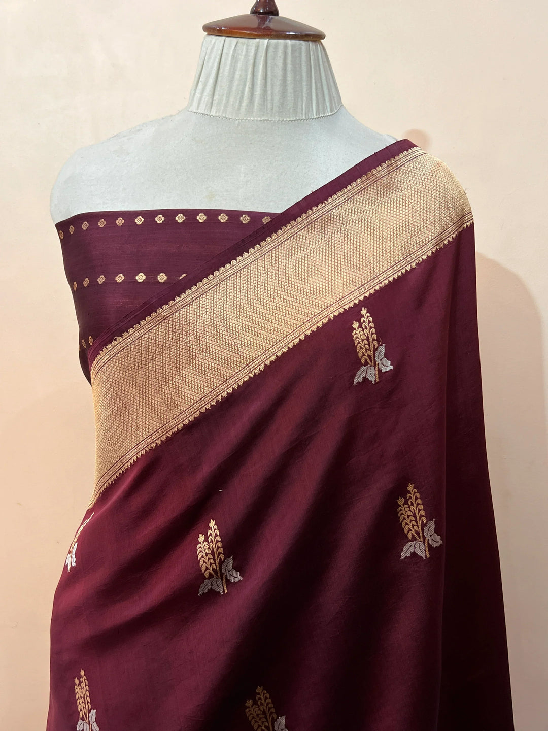 Brown Pure Silk Handloom Banarasi Saree