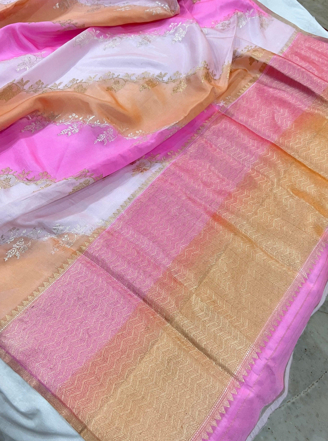 Baby Pink Pure Banarasi Handloom Silk Saree - Aura Benaras