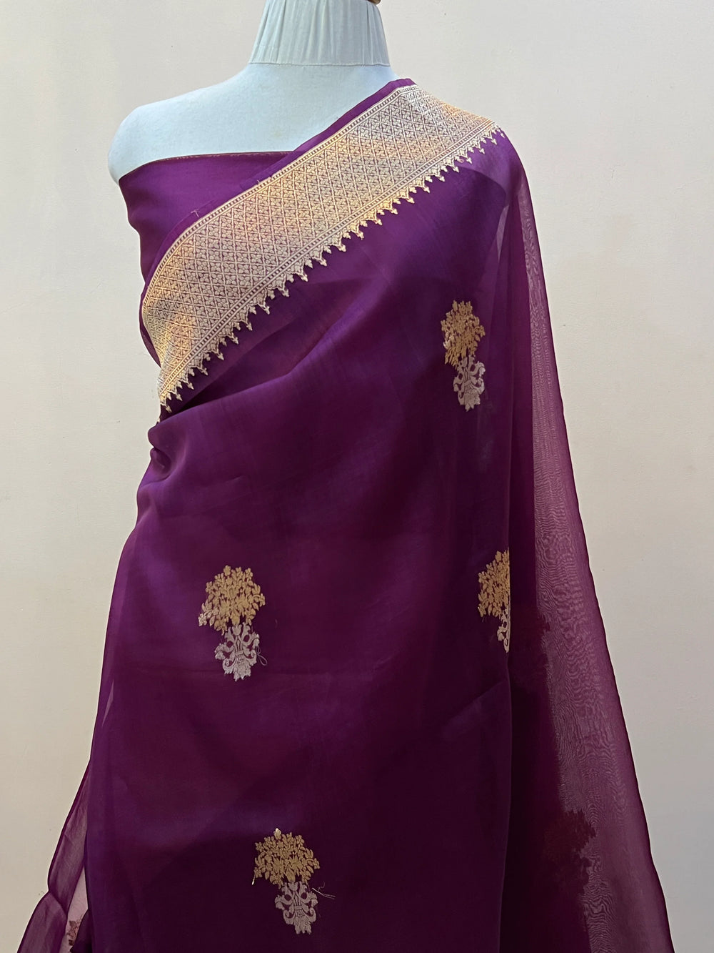 Hibiscus Pure Kora Silk Handloom Banarasi Saree